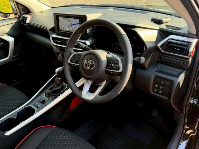 ライズ Z /カロッツェリアナビ/衝突軽減/レーダークルーズ/コーナーセンサー/シートヒーター/アイドリングストップ/電動格納ミラー/オートライト/ETC/バックカメラ/Bluetooth/TV/USB接続(37枚目)