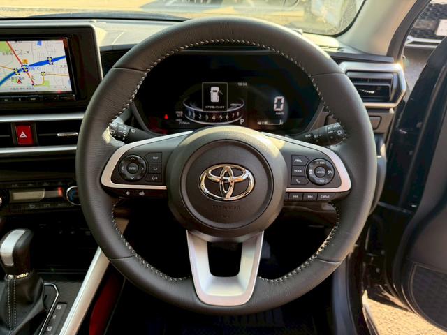 ライズ Z /カロッツェリアナビ/衝突軽減/レーダークルーズ/コーナーセンサー/シートヒーター/アイドリングストップ/電動格納ミラー/オートライト/ETC/バックカメラ/Bluetooth/TV/USB接続(38枚目)