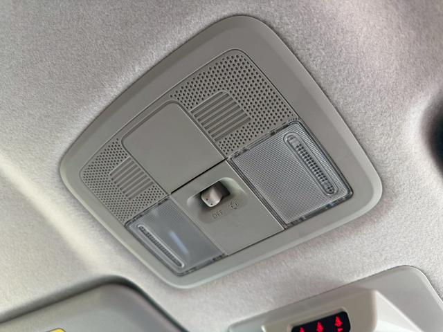 ライズ Z /カロッツェリアナビ/衝突軽減/レーダークルーズ/コーナーセンサー/シートヒーター/アイドリングストップ/電動格納ミラー/オートライト/ETC/バックカメラ/Bluetooth/TV/USB接続(52枚目)