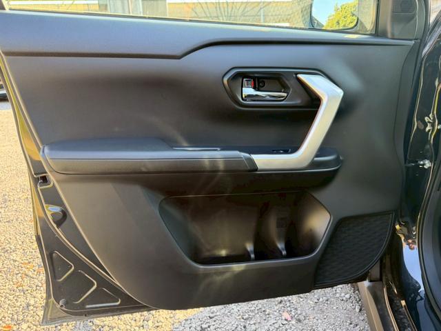 ライズ Z /カロッツェリアナビ/衝突軽減/レーダークルーズ/コーナーセンサー/シートヒーター/アイドリングストップ/電動格納ミラー/オートライト/ETC/バックカメラ/Bluetooth/TV/USB接続(68枚目)