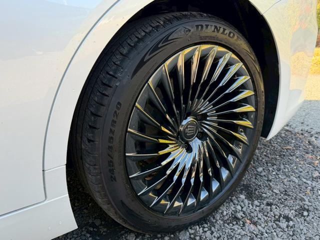 クラウン Ｚ　／パノラマルーフ／デジタルインナーミラー／アドバンスドライブ／ＨＵＤ／ＢＳＭ／衝突軽減／レーダークルーズ／レーンキープ／コーナーセンサー／全周囲カメラ／シートヒータ・エアコン／パワーバックドア／ＥＴＣ（33枚目）