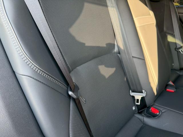 クラウン Ｚ　／パノラマルーフ／デジタルインナーミラー／アドバンスドライブ／ＨＵＤ／ＢＳＭ／衝突軽減／レーダークルーズ／レーンキープ／コーナーセンサー／全周囲カメラ／シートヒータ・エアコン／パワーバックドア／ＥＴＣ（65枚目）