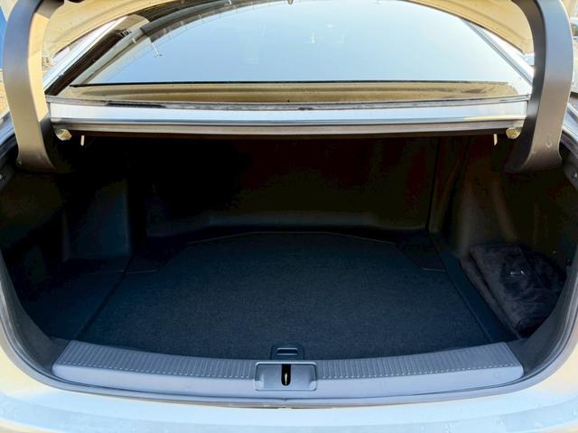 クラウン Ｚ　／パノラマルーフ／デジタルインナーミラー／アドバンスドライブ／ＨＵＤ／ＢＳＭ／衝突軽減／レーダークルーズ／レーンキープ／コーナーセンサー／全周囲カメラ／シートヒータ・エアコン／パワーバックドア／ＥＴＣ（71枚目）