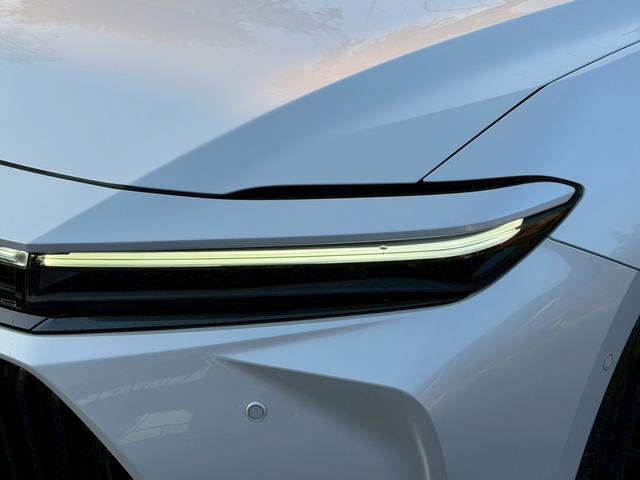 クラウン Ｚ／モデリスタ　／デジタルインナーミラー／パノラマルーフ／ＨＵＤ／ＢＳＭ／アドバンスドライブ／衝突軽減／レーダークルーズ／レーンキープ／コーナーセンサー／全周囲カメラ／パワーバックドア／シートヒータ・エアコン／ＥＴＣ（5枚目）