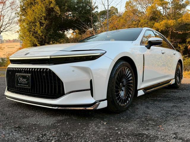 クラウン Ｚ／モデリスタ　／デジタルインナーミラー／パノラマルーフ／ＨＵＤ／ＢＳＭ／アドバンスドライブ／衝突軽減／レーダークルーズ／レーンキープ／コーナーセンサー／全周囲カメラ／パワーバックドア／シートヒータ・エアコン／ＥＴＣ（9枚目）