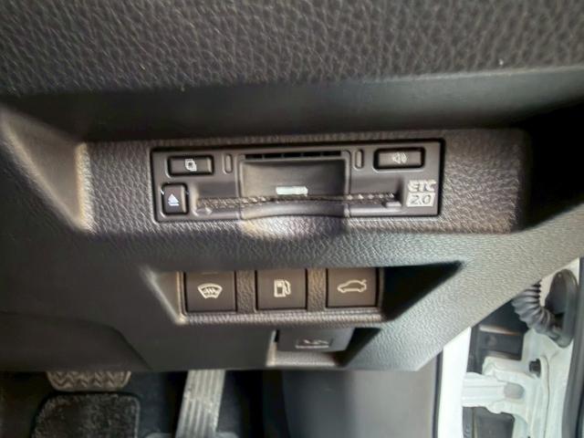 クラウン Ｚ／モデリスタ　／デジタルインナーミラー／パノラマルーフ／ＨＵＤ／ＢＳＭ／アドバンスドライブ／衝突軽減／レーダークルーズ／レーンキープ／コーナーセンサー／全周囲カメラ／パワーバックドア／シートヒータ・エアコン／ＥＴＣ（46枚目）