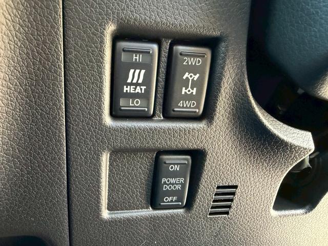 キャラバン ロンググランドプレミアムGX /登録済未使用車/デジタルインナーミラー/コーナーセンサー/全周囲カメラ/片側パワースライドドア/ハーフレザーシート/オートライト/プッシュスタート/ディーゼルターボ(46枚目)