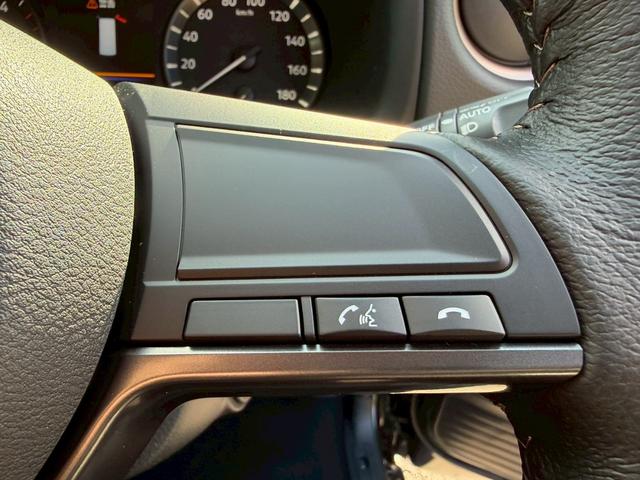 キャラバン ロンググランドプレミアムGX ディーゼルターボ/登録済未使用車/デジタルインナーミラー/コーナーセンサー/全周囲カメラ/片側パワースライドドア/ハーフレザーシート/オートライト/プッシュスタート(41枚目)