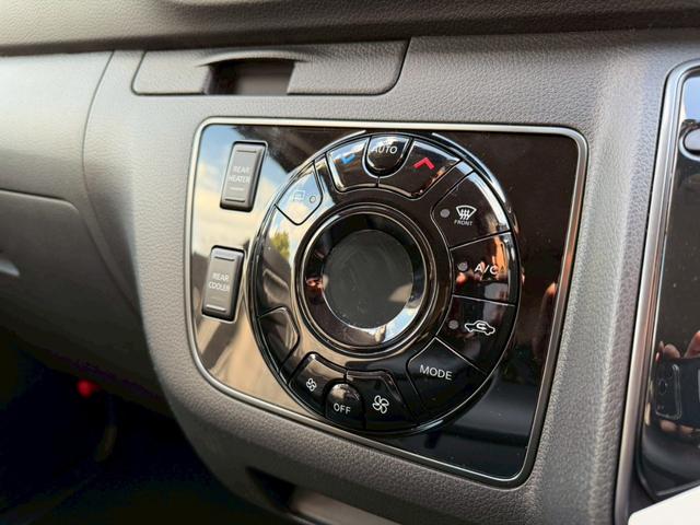 キャラバン ロンググランドプレミアムGX ディーゼルターボ/登録済未使用車/デジタルインナーミラー/コーナーセンサー/全周囲カメラ/片側パワースライドドア/ハーフレザーシート/オートライト/プッシュスタート(49枚目)