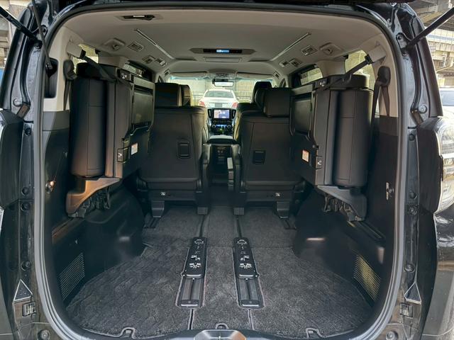 ヴェルファイア 2.5Z Gエディション/後期 /ワンオーナー/フリップダウンモニター/デジタルインナーミラー/BSM/ディスプレイオーディオ/両側パワースライドドア/衝突軽減/レーダークルーズ/レーンキープ/パワーバックドア/シートヒータ/ETC(68枚目)