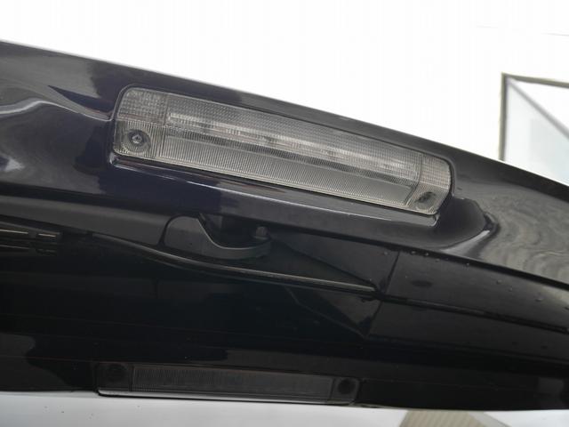 ヴェルファイア ３．５ＺＡ　Ｇエディション　４ＷＤ　純正９インチフルセグナビ　ＤＶＤ再生　ＢＴオーディオ　パノラミックビュー　ＥＴＣ　アルパイン製フリップダウンモニター　ローダウン　２０ＡＷ　オットマン付電動ハーフレザーシート　パワーバックドア（33枚目）