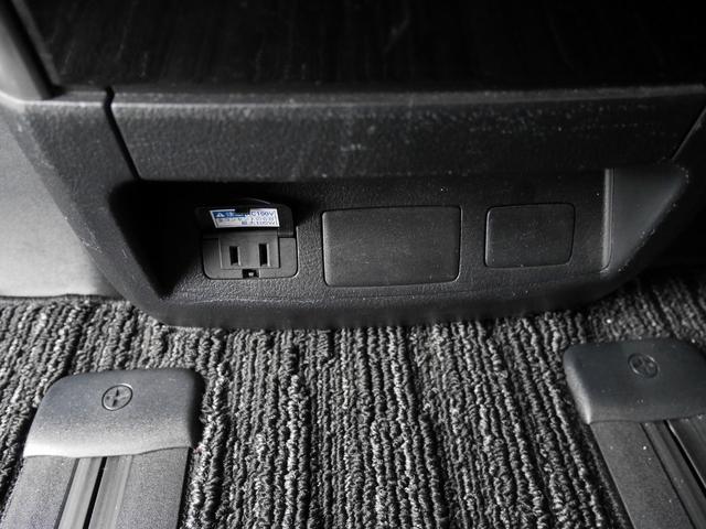 ヴェルファイア ３．５ＺＡ　Ｇエディション　４ＷＤ　純正９インチフルセグナビ　ＤＶＤ再生　ＢＴオーディオ　パノラミックビュー　ＥＴＣ　アルパイン製フリップダウンモニター　ローダウン　２０ＡＷ　オットマン付電動ハーフレザーシート　パワーバックドア（35枚目）