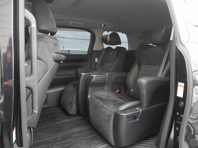 ヴェルファイア ３．５ＺＡ　Ｇエディション　４ＷＤ　純正９インチフルセグナビ　ＤＶＤ再生　ＢＴオーディオ　パノラミックビュー　ＥＴＣ　アルパイン製フリップダウンモニター　ローダウン　２０ＡＷ　オットマン付電動ハーフレザーシート　パワーバックドア（53枚目）