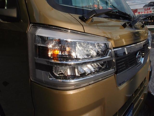 ハイゼットトラック ジャンボエクストラ　電子制御式４ＷＤ　ＣＶＴ　ＬＥＤヘッドライト　電動格納式ドアミラー　キーフリーシステム　パワーウィンドウ　メッキグリル　コーナーセンサー　ヒルホールドシステム　オーバーヘッドシェルフ　ＬＥＤテール（5枚目）