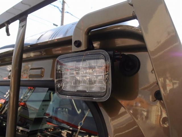 ハイゼットトラック ジャンボエクストラ　電子制御式４ＷＤ　ＣＶＴ　ＬＥＤヘッドライト　電動格納式ドアミラー　キーフリーシステム　パワーウィンドウ　メッキグリル　コーナーセンサー　ヒルホールドシステム　オーバーヘッドシェルフ　ＬＥＤテール（30枚目）