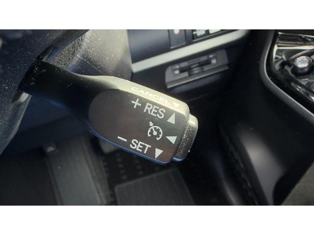 ヴォクシー ＺＳ　煌ＩＩ　純正１０インチフルセグナビ　ＤＶＤ再生　ＢＴオーディオ　バックカメラ　ＥＴＣ　ドライブレコーダー　革調シートカバー　両側電動スライドドア　ＬＥＤヘッドランプ　１６インチＡＷ　　禁煙ワンオーナー（26枚目）