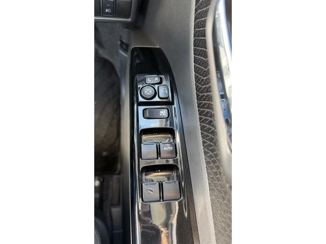 パレットＳＷ ＴＳ　ターボ　エクリプス製ナビ　ＥＴＣ　両側電動スライドドア　プッシュスタート　ウィンカー付電動格納式ドアミラー　ＨＩＤヘッドライト　オートＡＣ　アームレスト　６スピーカー　オートライト　禁煙下取車（33枚目）