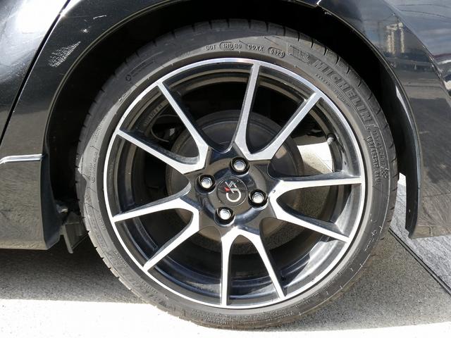 アクア Ｇ　Ｇ’ｓ　パナソニック製フルセグナビ　ＤＶＤ再生　ＨＤＭＩ入力対応　ＥＴＣ　バックカメラ　１７インチＡＷ　ウィンカー付電動格納式ドアミラー　オートＡＣ　専用コンビレザーシート　キーレスキー　ワンオーナー（15枚目）