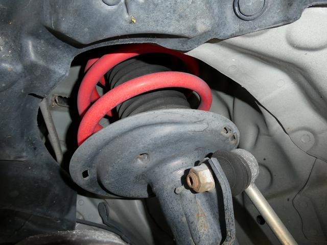 アクア Ｇ　Ｇ’ｓ　パナソニック製フルセグナビ　ＤＶＤ再生　ＨＤＭＩ入力対応　ＥＴＣ　バックカメラ　１７インチＡＷ　ウィンカー付電動格納式ドアミラー　オートＡＣ　専用コンビレザーシート　キーレスキー　ワンオーナー（23枚目）