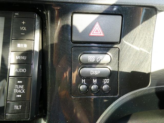 アクア Ｇ　Ｇ’ｓ　パナソニック製フルセグナビ　ＤＶＤ再生　ＨＤＭＩ入力対応　ＥＴＣ　バックカメラ　１７インチＡＷ　ウィンカー付電動格納式ドアミラー　オートＡＣ　専用コンビレザーシート　キーレスキー　ワンオーナー（42枚目）