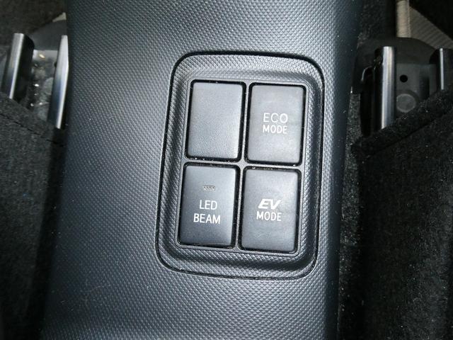 アクア Ｇ　Ｇ’ｓ　パナソニック製フルセグナビ　ＤＶＤ再生　ＨＤＭＩ入力対応　ＥＴＣ　バックカメラ　１７インチＡＷ　ウィンカー付電動格納式ドアミラー　オートＡＣ　専用コンビレザーシート　キーレスキー　ワンオーナー（45枚目）