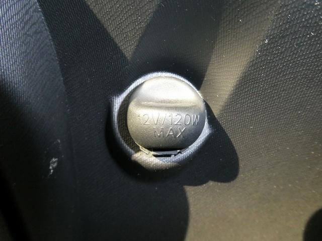 アクア Ｇ　Ｇ’ｓ　パナソニック製フルセグナビ　ＤＶＤ再生　ＨＤＭＩ入力対応　ＥＴＣ　バックカメラ　１７インチＡＷ　ウィンカー付電動格納式ドアミラー　オートＡＣ　専用コンビレザーシート　キーレスキー　ワンオーナー（47枚目）