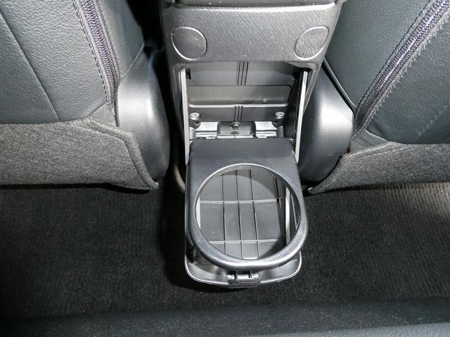 アクア Ｇ　Ｇ’ｓ　パナソニック製フルセグナビ　ＤＶＤ再生　ＨＤＭＩ入力対応　ＥＴＣ　バックカメラ　１７インチＡＷ　ウィンカー付電動格納式ドアミラー　オートＡＣ　専用コンビレザーシート　キーレスキー　ワンオーナー（60枚目）