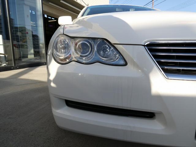 マークＸ ３００Ｇプレミアム　ＴＺ製ドライブレコーダー　ＥＴＣ　プッシュスタート　運転席助手席パワーシート　木目ハンドル　純正１６インチＡＷ　電動格納式ドアミラー　ルーフイルミネーション　スカッフプレート　禁煙ワンオーナー（13枚目）