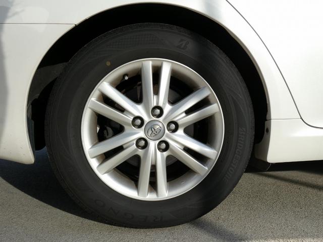 マークＸ ３００Ｇプレミアム　ＴＺ製ドライブレコーダー　ＥＴＣ　プッシュスタート　運転席助手席パワーシート　木目ハンドル　純正１６インチＡＷ　電動格納式ドアミラー　ルーフイルミネーション　スカッフプレート　禁煙ワンオーナー（20枚目）