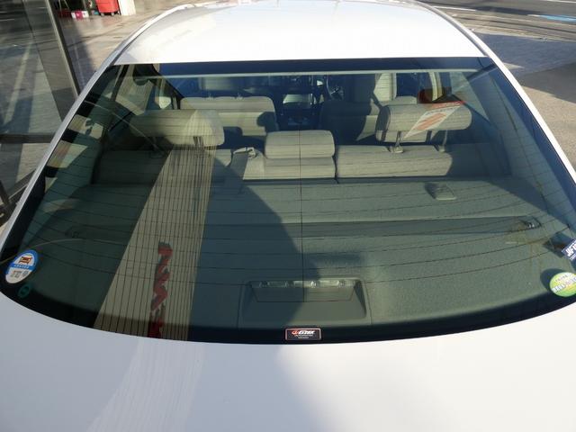 マークＸ ３００Ｇプレミアム　ＴＺ製ドライブレコーダー　ＥＴＣ　プッシュスタート　運転席助手席パワーシート　木目ハンドル　純正１６インチＡＷ　電動格納式ドアミラー　ルーフイルミネーション　スカッフプレート　禁煙ワンオーナー（30枚目）