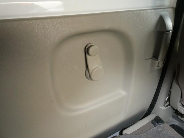 エブリイ ＰＡリミテッド　純正フルセグナビ　ＤＶＤ再生　ＢＴオーディオ　バックカメラ　ＥＴＣ　キーレスキー　パワーウィンドウ　ＵＳＢ充電　オーバーヘッドシェルフ　エアコンパワステ　アイドルストップ　メッキグリル　禁煙下取車（26枚目）