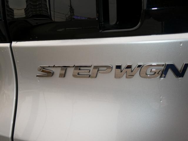 ステップワゴンスパーダ スパーダ・クールスピリット　ホンダセンシング　純正９インチフルセグナビ　ＤＶＤ再生　ＢＴオーディオ　リヤモニター　ドライブレコーダー　ＥＴＣ　バックカメラ　両側電動スライドドア　アダプティブクルコン　ＬＥＤヘッド　シートヒーター　禁煙ワンオーナー（26枚目）