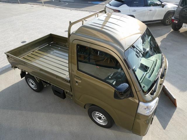 ハイゼットトラック ハイルーフ 4WD 5速MT 衝突被害軽減ブレーキ 省力パック キーフリーシステム 電動格納式ドアミラー パワーウィンドウ オーバーヘッドシェルフ コーナーセンサー ヒルホールドシステム フロントスピーカー(10枚目)