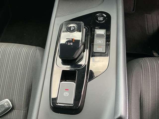 ノート １．２　Ｘ　バックカメラ　リアカメラ　衝突被害軽減ブレ－キ　ＥＴＣ付　ＬＥＤヘッドライト　レーンアシスト　インテリジェントキー　ドラレコ　ワンセグＴＶ　ＴＶナビ　サイドカーテンエアバック　メモリーナビ　パワーウィンドウ　ＡＢＳ（8枚目）