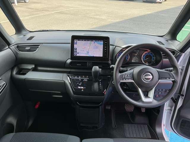 ルークス ６６０　ハイウェイスターＸ　純正前後ドライブレコーダー　アイスト　衝突被害軽減ブレ－キ　マルチビューカメラ　車線逸脱警報装置　ＥＴＣ　ＬＥＤ　スマートキー　パワーウィンドウ　カーテンエアバック　ドライブレコーダー　ナビＴＶ　バックカメラ　パワステ　キーフリ（4枚目）