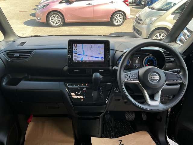 ルークス ６６０　ハイウェイスターＸ　アイスト　衝突被害軽減ブレ－キ　マルチビューカメラ　車線逸脱警報装置　ＥＴＣ　スマートキー　パワーウィンドウ　ワンオーナー　カーテンエアバック　ドライブレコーダー　ナビＴＶ　バックカメラ　パワステ（4枚目）