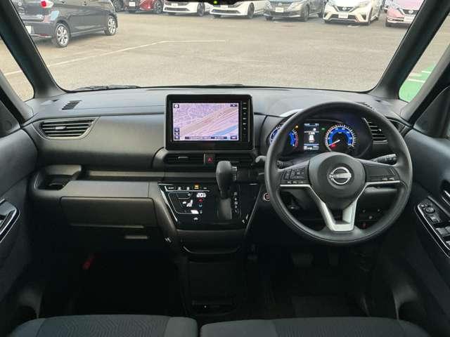 ルークス ６６０　ハイウェイスターＸ　純正前後ドライブレコーダー　アイスト　衝突被害軽減ブレ－キ　マルチビューカメラ　車線逸脱警報装置　ＥＴＣ　ＬＥＤ　スマートキー　パワーウィンドウ　カーテンエアバック　ドライブレコーダー　ナビＴＶ　バックカメラ　パワステ　キーフリ（4枚目）