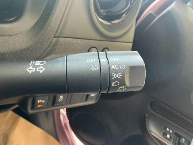 ノート 1.2 e-POWER メダリスト バックカメラ 被害軽減ブレーキ TVナビ ドライブレコーダ バックモニター クルコン インテリキー LEDランプ 車線逸脱警報システム ワンオーナー キーフリー アルミホイール オートエアコン パワーウインドウ(13枚目)