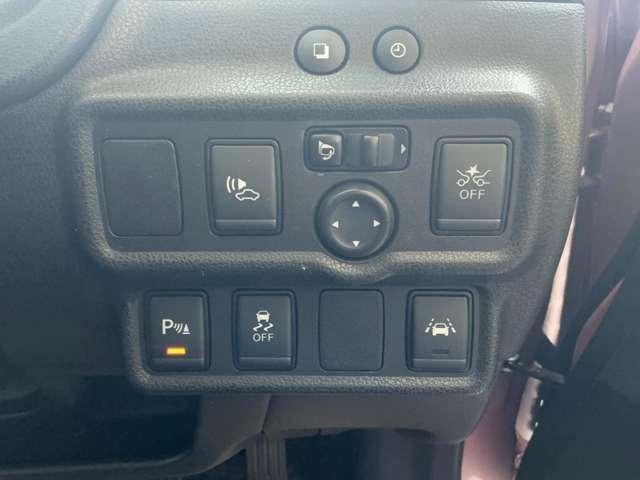 ノート 1.2 e-POWER メダリスト バックカメラ 被害軽減ブレーキ TVナビ ドライブレコーダ バックモニター クルコン インテリキー LEDランプ 車線逸脱警報システム ワンオーナー キーフリー アルミホイール オートエアコン パワーウインドウ(14枚目)