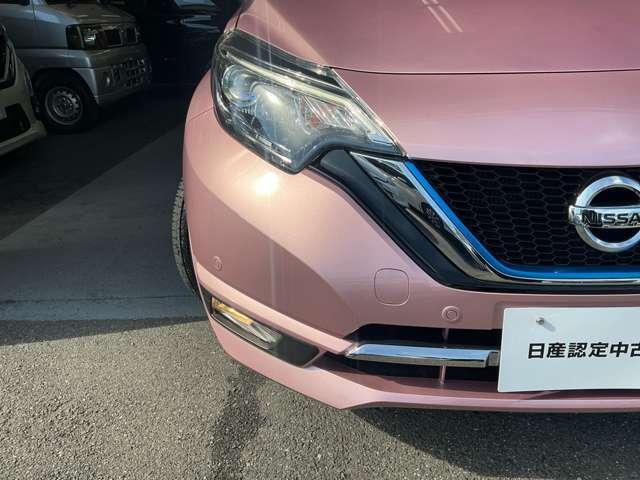 ノート 1.2 e-POWER メダリスト バックカメラ 被害軽減ブレーキ TVナビ ドライブレコーダ バックモニター クルコン インテリキー LEDランプ 車線逸脱警報システム ワンオーナー キーフリー アルミホイール オートエアコン パワーウインドウ(20枚目)