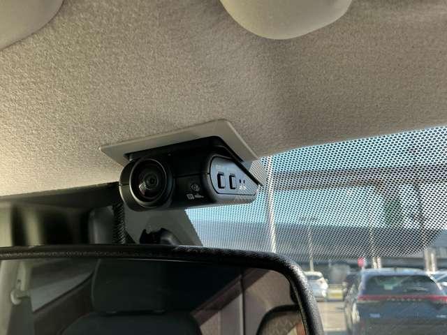 デイズ 660 ハイウェイスターX プロパイロット エディション スマートキー&プッシュスタート LEDヘッド レーダークルーズ ETC アイドリングストップ LKAS ドラレコ パワーステアリング オートエアコン Bカメラ ワンセグ メモリーナビゲーション ABS(12枚目)