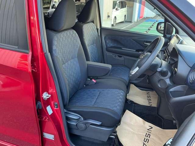 デイズ ６６０　ハイウェイスターＸ　純正前後ドライブレコーダー　衝突軽減ブレーキ　　ＬＥＤ　ドライブレコーダー　１オーナー　インテリジェントキー　ＥＴＣ　アラウンドビューモニター　ナビＴＶ　アイドリングストップ　オートエアコン　デュアルエアバッグ（9枚目）