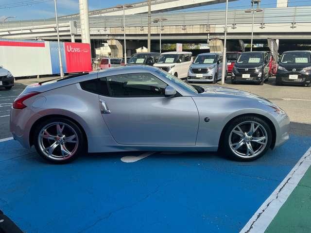 メンテナンスも日産にお任せ下さい。クルマを知り尽くしたプロが最新の機器を使っておクルマの点検・整備を実施します。