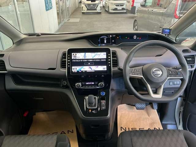 セレナ 1.2 e-POWER ハイウェイスター V 360°カメラ エマジェンシーブレーキ 1オナ スマキー バックカメラ LED レーンアシスト ETC ドラレコ イモビ サイドカーテンエアバック フルオートエアコン アルミホイール エアバック(4枚目)