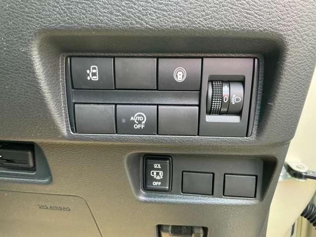 ルークス 660 ハイウェイスターX 両側ハンズフリーオートスライドドア アイスト 衝突被害軽減ブレ-キ マルチビューカメラ 車線逸脱警報装置 ETC LED スマートキー パワーウィンドウ ワンオーナー カーテンエアバック ドライブレコーダー ナビTV バックカメラ(17枚目)