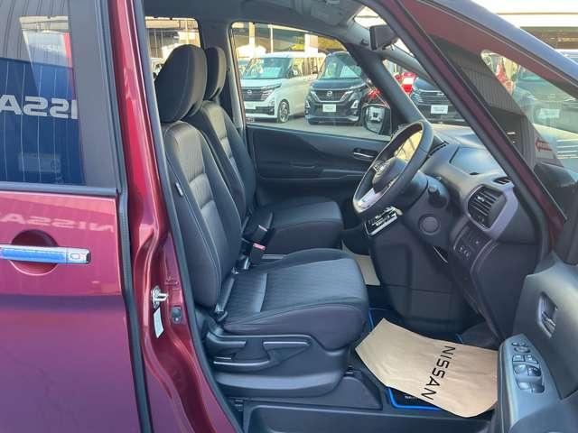 セレナ 1.2 e-POWER ハイウェイスター V プロパイロット スマートミラー 360°カメラ エマジェンシーブレーキ 1オナ スマキー バックカメラ LED レーンアシスト ETC ドラレコ イモビ サイドカーテンエアバック フルオートエアコン アルミホイール エアバック(16枚目)