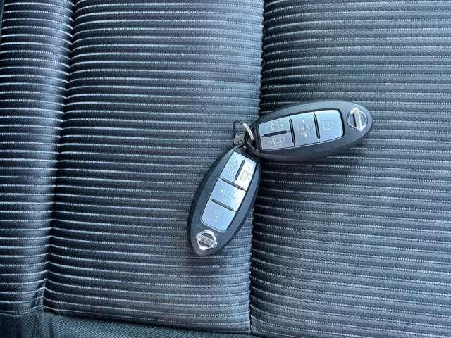 セレナ 1.2 e-POWER ハイウェイスター V プロパイロット スマートミラー 360°カメラ エマジェンシーブレーキ 1オナ スマキー バックカメラ LED レーンアシスト ETC ドラレコ イモビ サイドカーテンエアバック フルオートエアコン アルミホイール エアバック(19枚目)