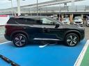 2台前の車両をミリ波レーダーで検知。減速が必要と感じた時にディスプレイ表示とブザーで知らせてくれる、インテリジェントFCW(前方衝突予測警報)付!!
