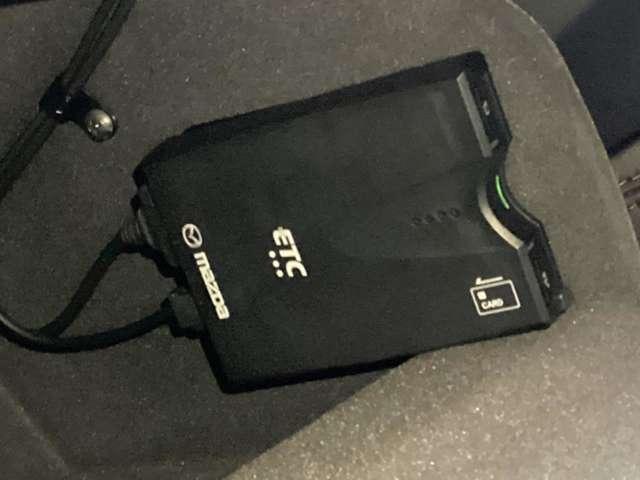 ＣＸ－５ ２．２　ＸＤ　エクスクルーシブ　モード　ディーゼルターボ　マツダ認定中古車　衝突被害軽減ブレーキ　３６（10枚目）