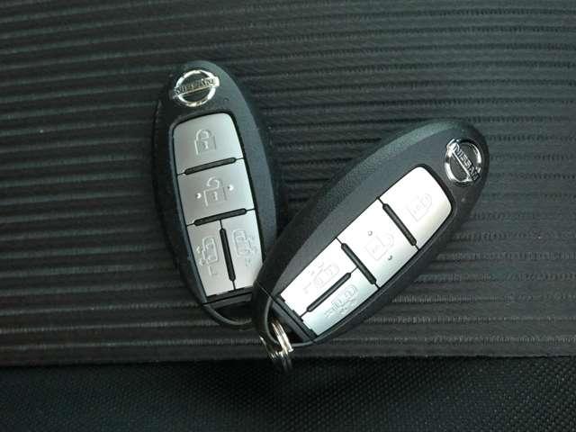 セレナ 2.0 ハイウェイスター Vセレクション ワンオーナー 全周カメラ I-STOP サイドカメラ 両側ASD ワンオ-ナ-車 レーダークルーズC 車線逸脱 LEDヘッドライト バックカメラ パーキングアシスト ETC 寒冷地仕様 TVナビ ドライブレコーダー(12枚目)